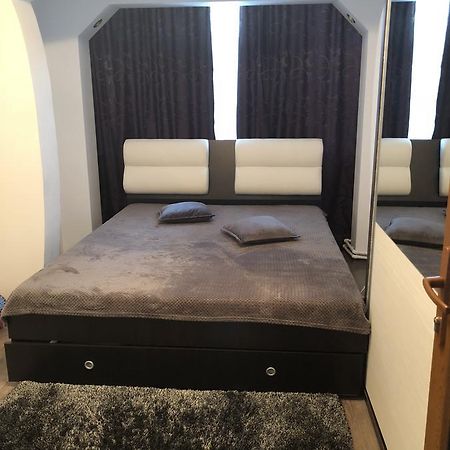 Apartament Isabela Нэводари Экстерьер фото